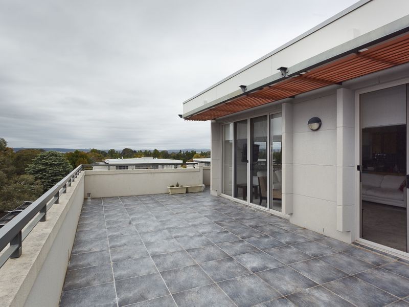 40/12 National Circuit, Barton ACT 2600