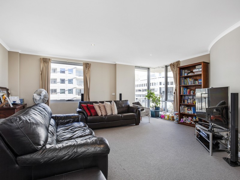 64/77 Northbourne Avenue, Turner ACT 2612