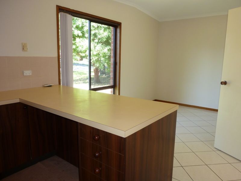 5 Gymea Street, Narrabundah ACT 2604