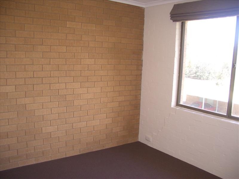 16/10 Wilkins Street, Mawson ACT 2607