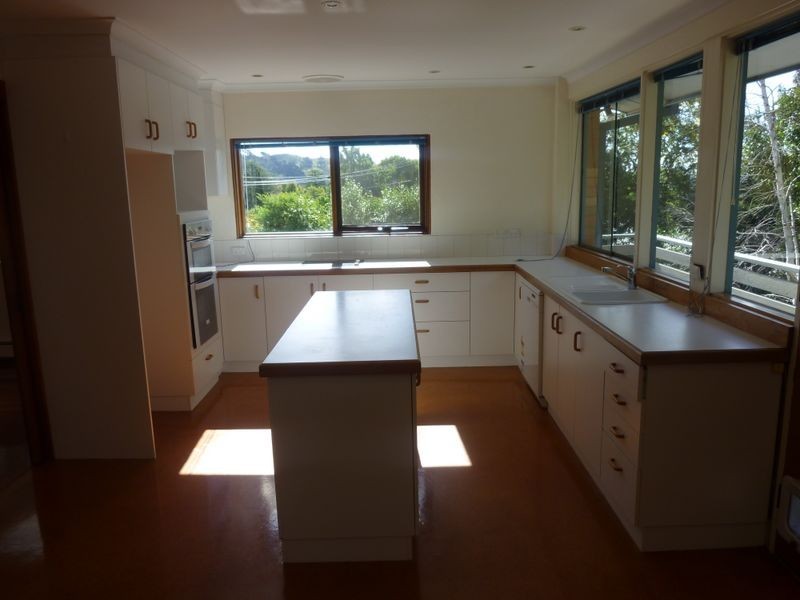 34 Endeavour Street, Red Hill ACT 2603