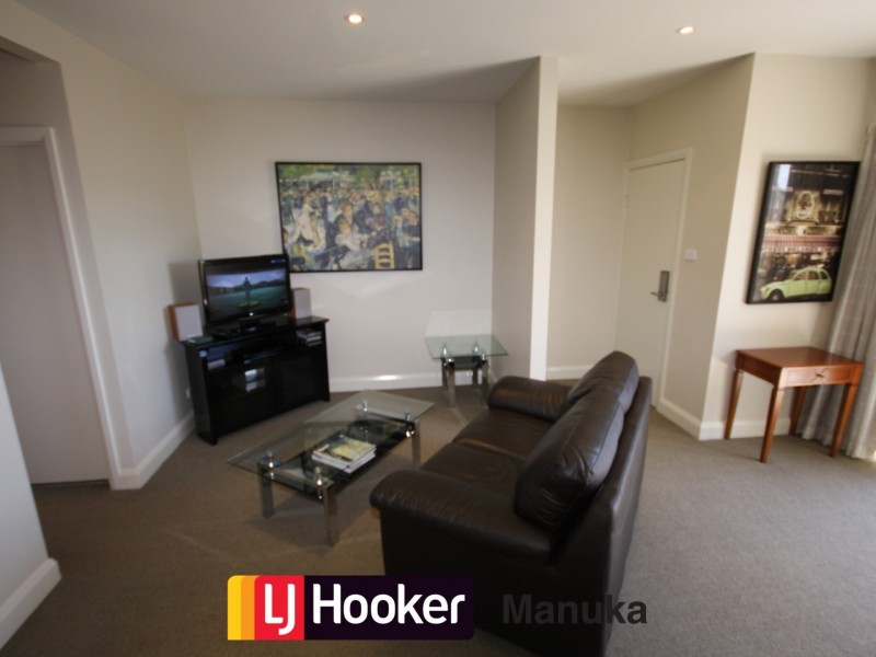 75/8 Dominion Circuit, Forrest ACT 2603