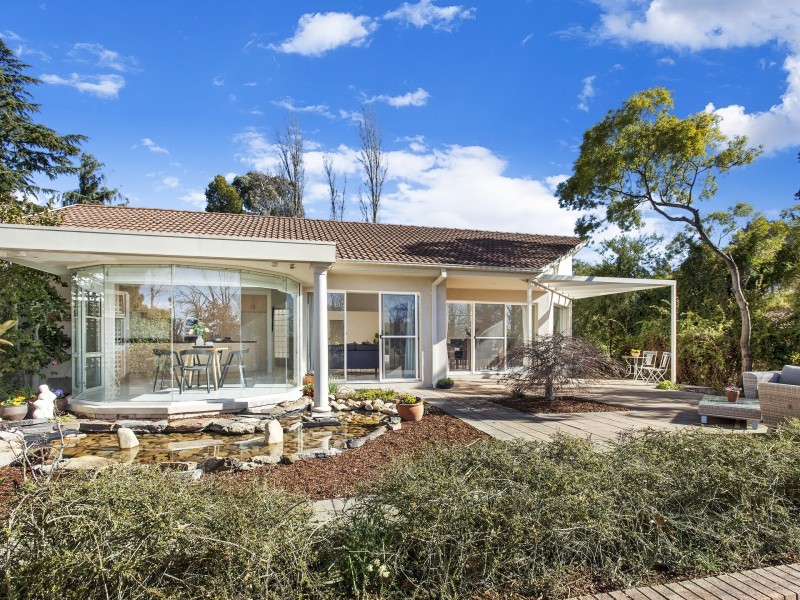 2/39 Tasmania Circle, Forrest ACT 2603