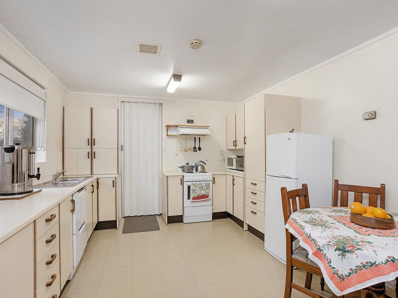 74 Tallara Parkway, Narrabundah ACT 2604