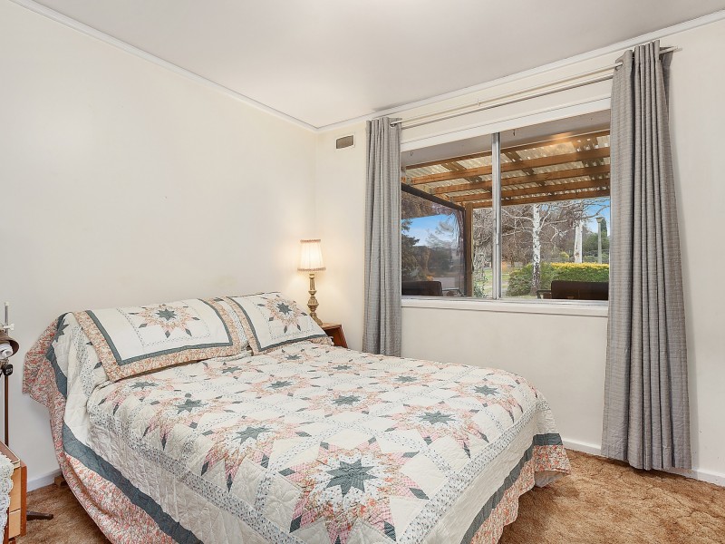 74 Tallara Parkway, Narrabundah ACT 2604