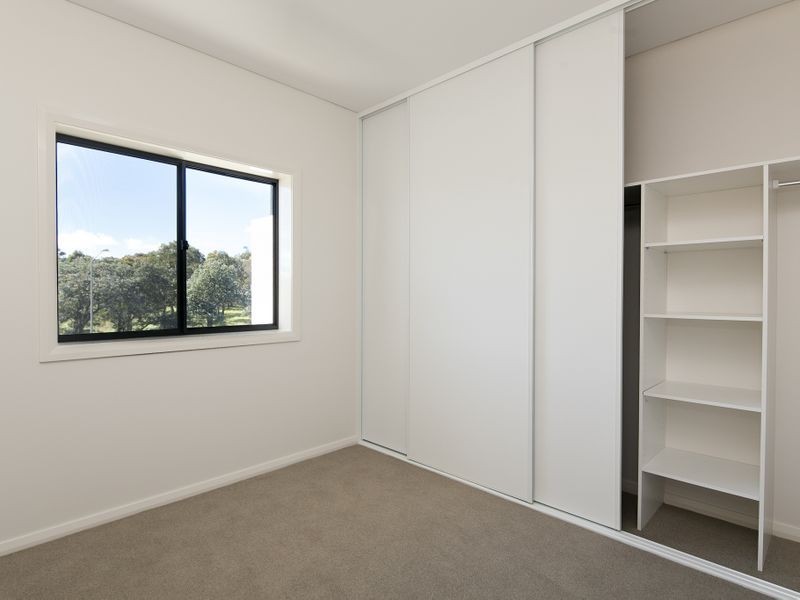 30/29-31 State Circle, Deakin ACT 2600
