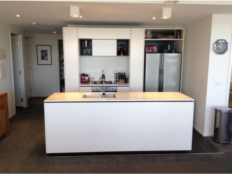 12/33 Eastlake Parade, Kingston ACT 2604