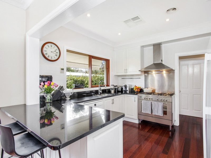 10 Creswell Street, Campbell ACT 2612