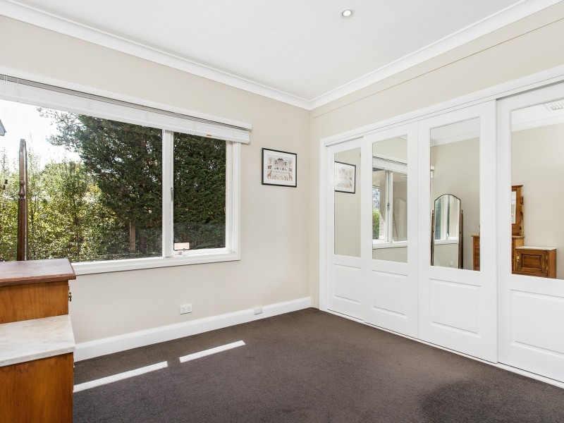 10 Creswell Street, Campbell ACT 2612