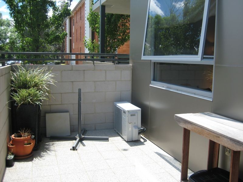 2/20 Moore Street, Turner ACT 2612