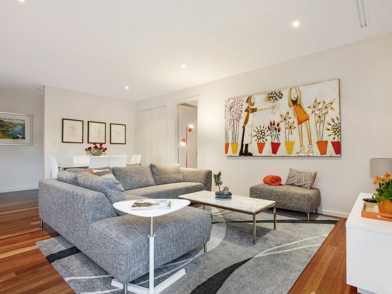 16 Hobart Avenue, Forrest ACT 2603