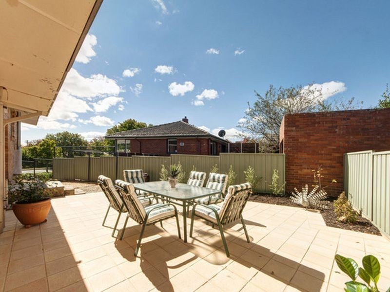 39 Carstensz Street, Griffith ACT 2603