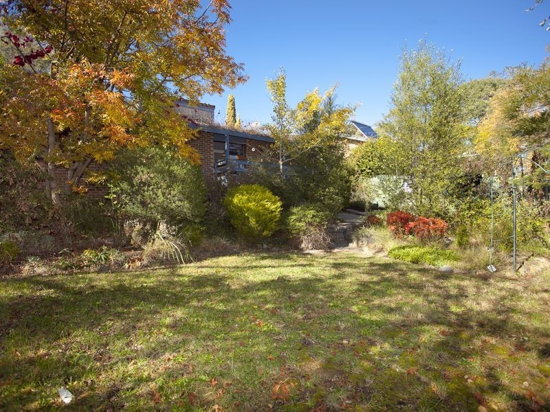 18 Sturdee Crescent, Monash ACT 2904