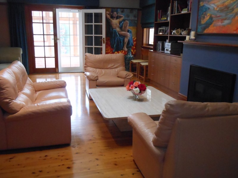 16 Durville Street, Griffith ACT 2603