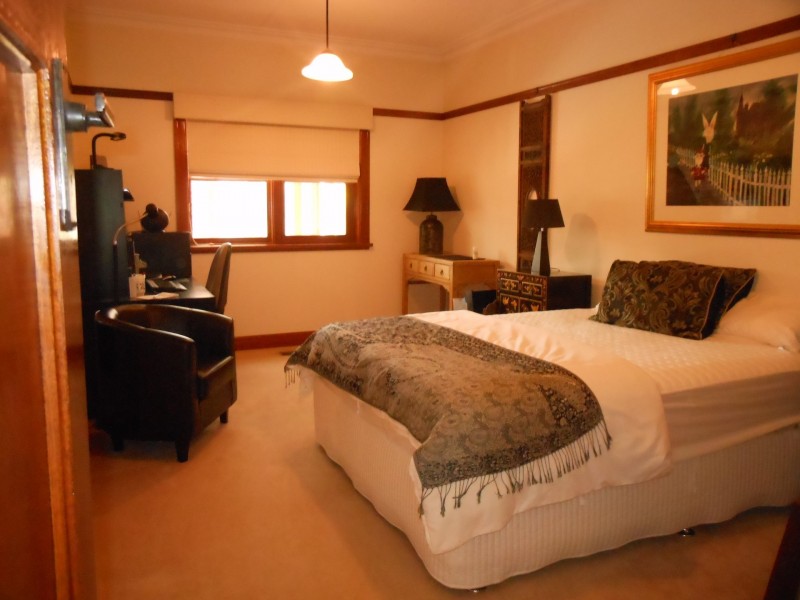 16 Durville Street, Griffith ACT 2603