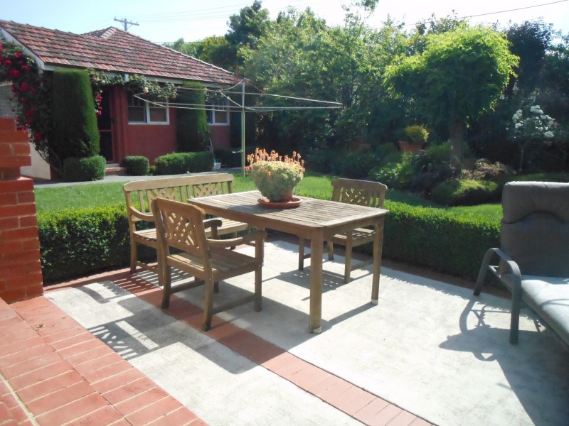 16 Durville Street, Griffith ACT 2603