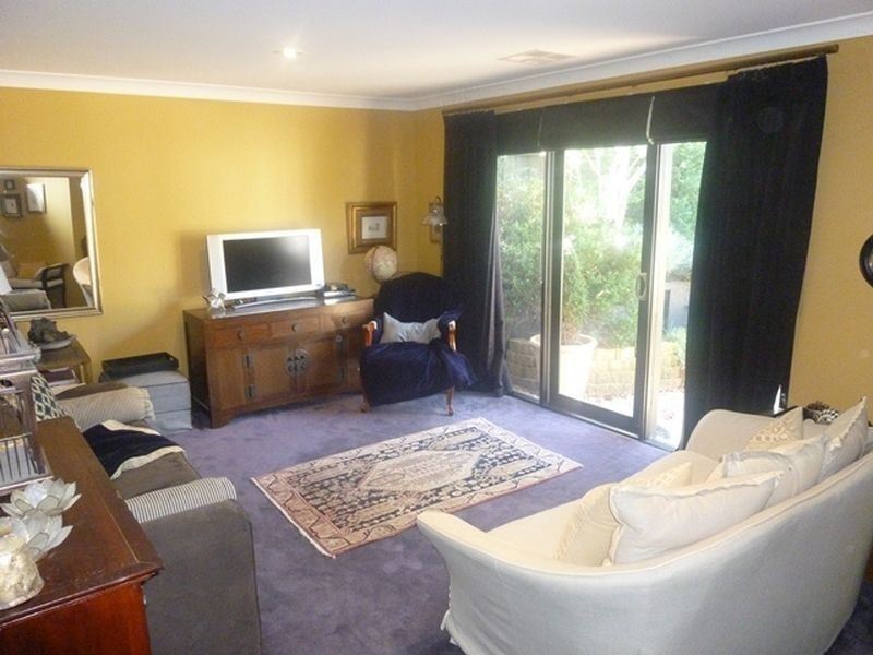 57 Johnstone Circuit, Calwell ACT 2905