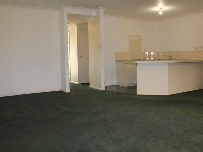 44/53 McMillan Cresent, Griffith ACT 2603