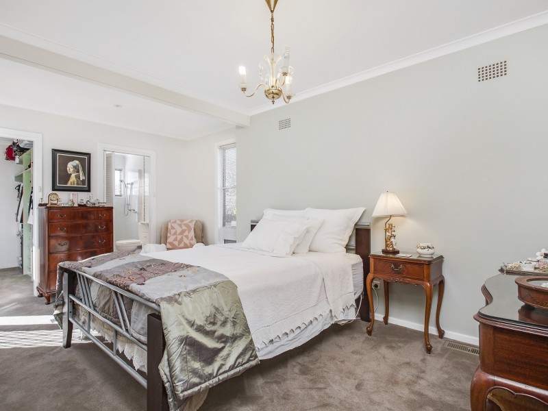 12 Hicks Street, Red Hill ACT 2603