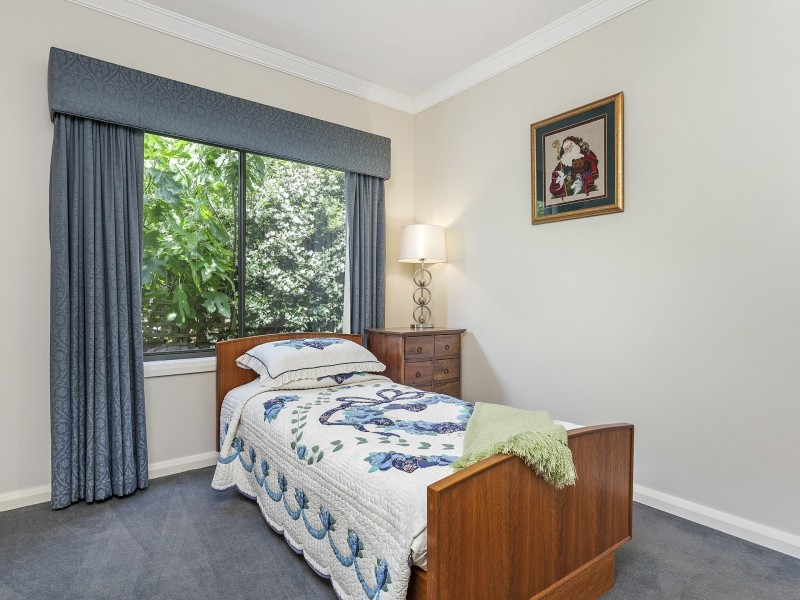 15 Nathan Street, Deakin ACT 2600