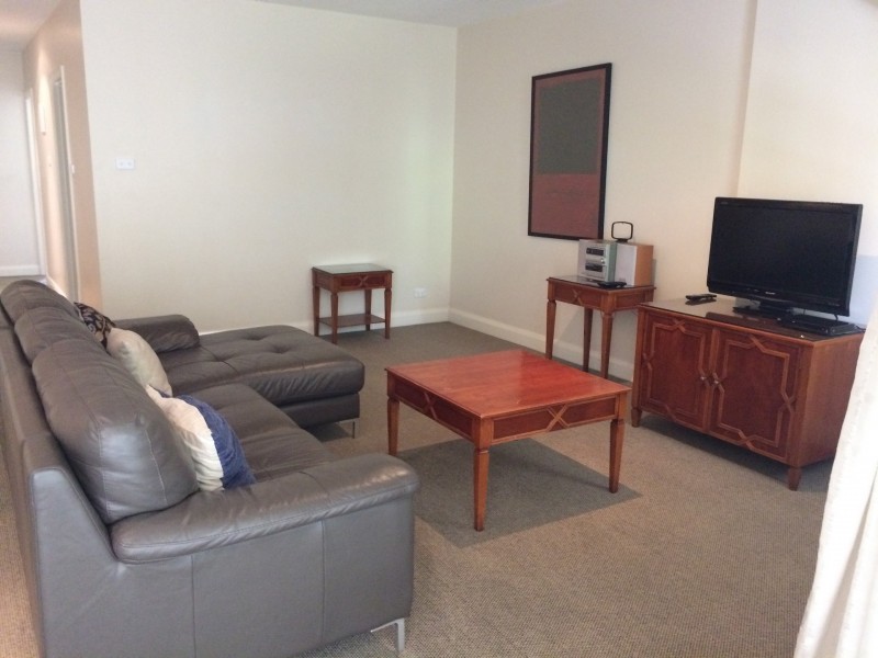 30/7 Empire Circuit, Forrest ACT 2603