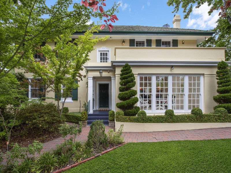 42 National Circuit, Forrest ACT 2603