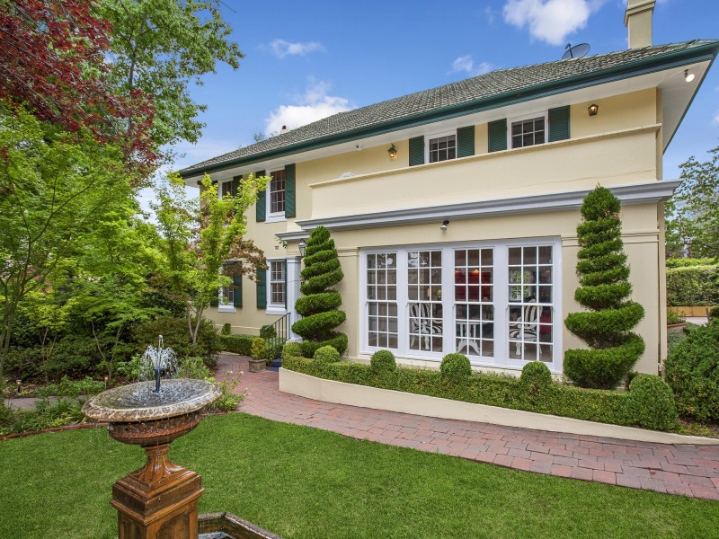 42 National Circuit, Forrest ACT 2603