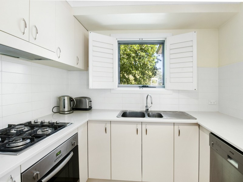 2/11-13 Laseron Place, Mawson ACT 2607