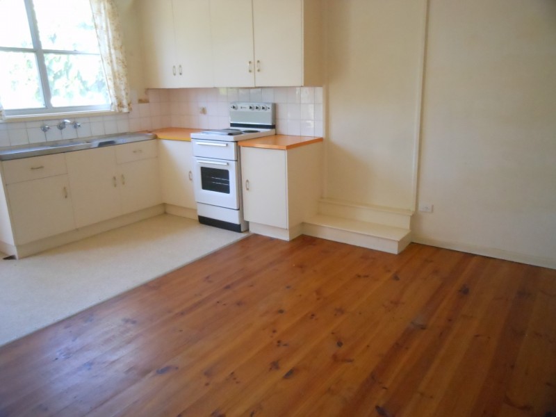 17 Lindsay Street, Narrabundah ACT 2604