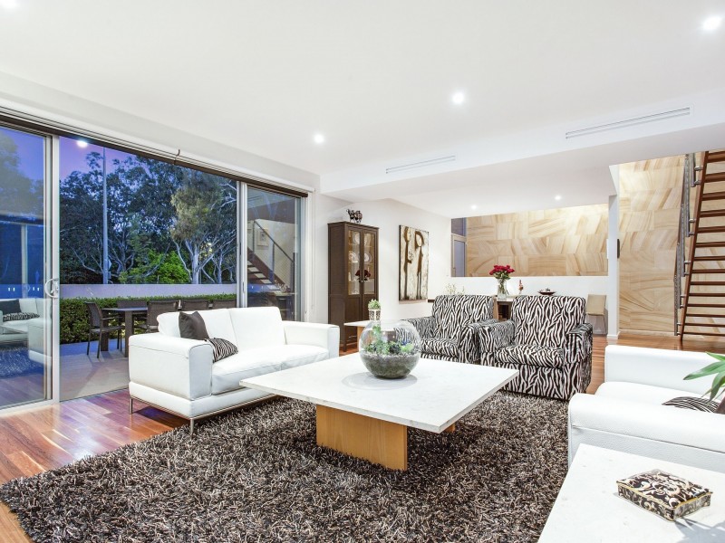 16 Hobart Avenue, Forrest ACT 2603