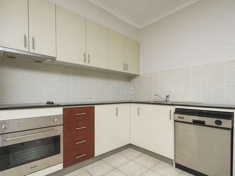 8/57 Lowanna Street, Braddon ACT 2612