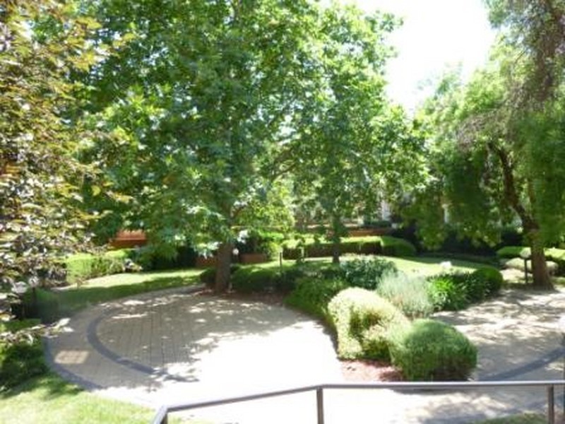 15/10 Dominion Circuit, Forrest ACT 2603