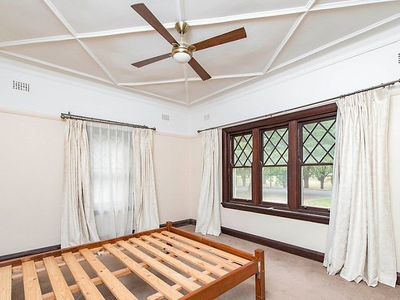25 Telopea Park, Barton ACT 2600
