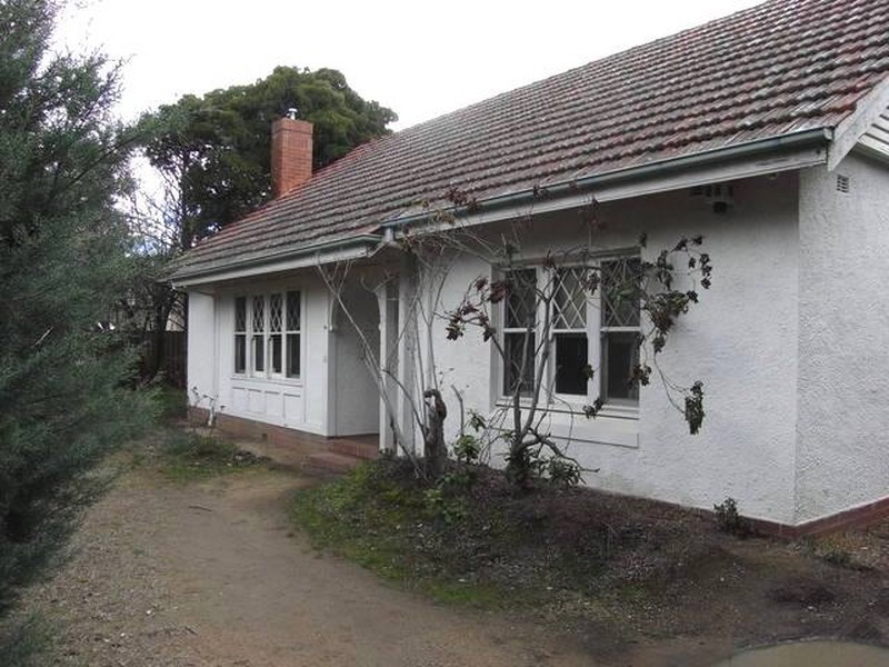 25 Telopea Park, Barton ACT 2600
