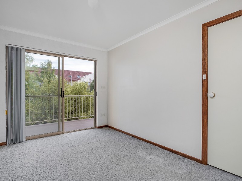 16/21 Tenison-Woods Circuit, Bonython ACT 2905