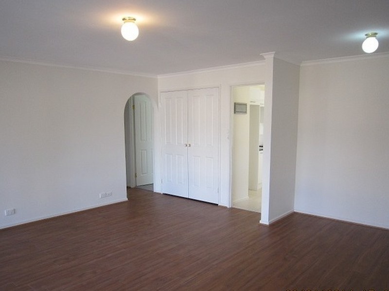4 Brownlow Place, Holt ACT 2615