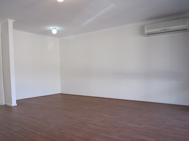 4 Brownlow Place, Holt ACT 2615