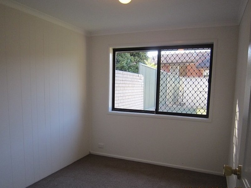 4 Brownlow Place, Holt ACT 2615