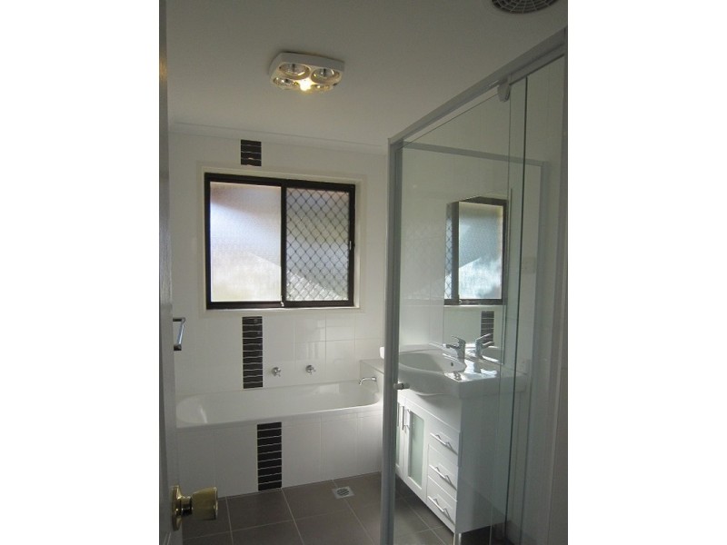 4 Brownlow Place, Holt ACT 2615
