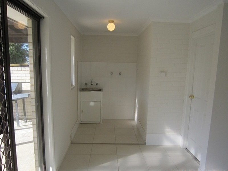 4 Brownlow Place, Holt ACT 2615