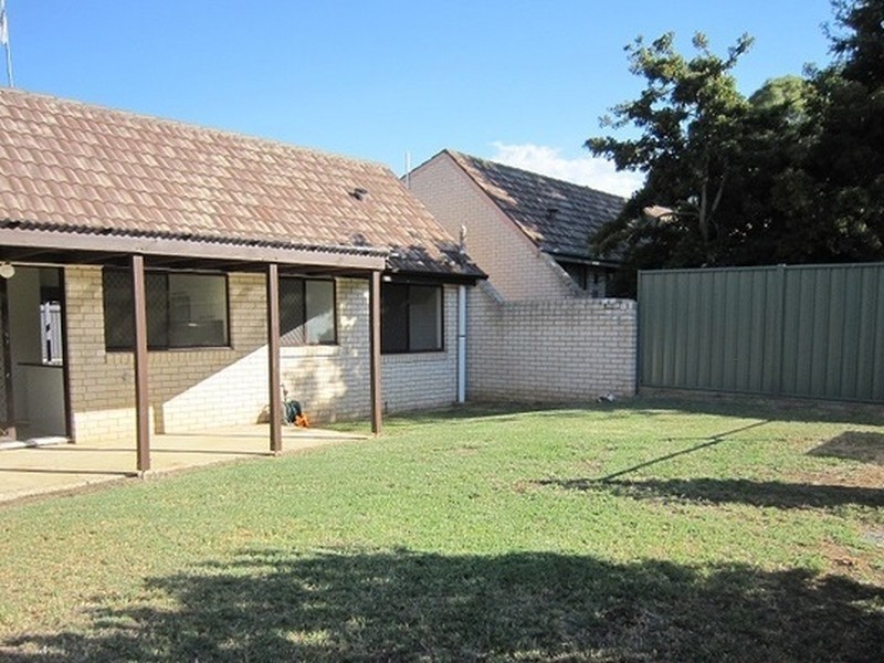 4 Brownlow Place, Holt ACT 2615