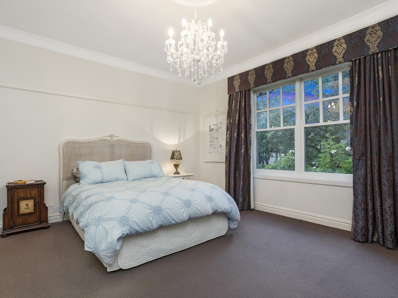 4 Moresby Street, Red Hill ACT 2603