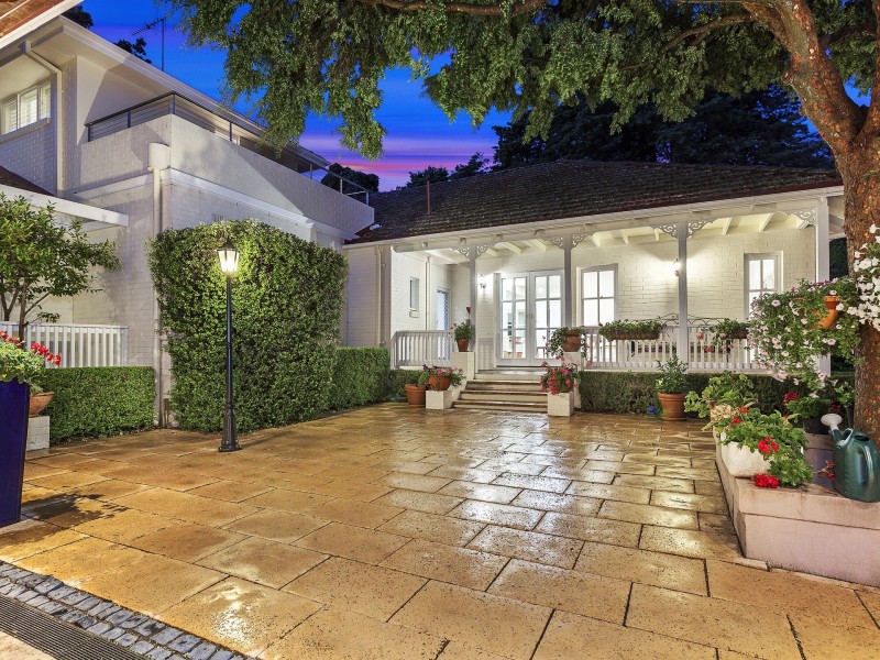 4 Moresby Street, Red Hill ACT 2603