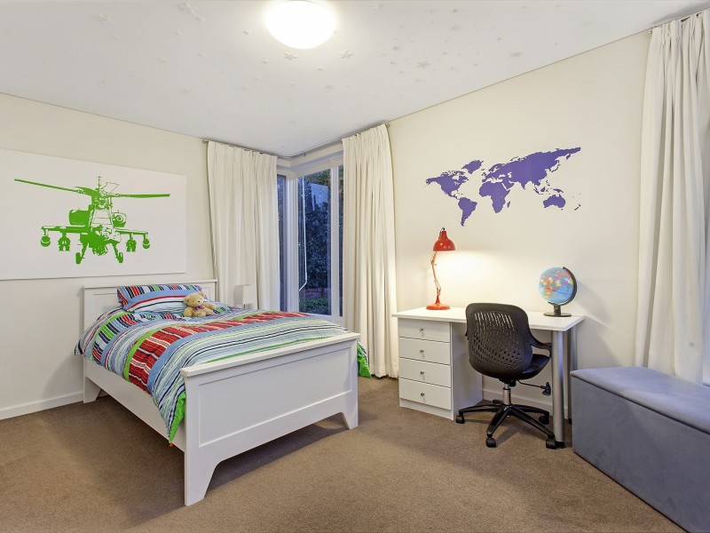 23 Gawler Crescent, Deakin ACT 2600