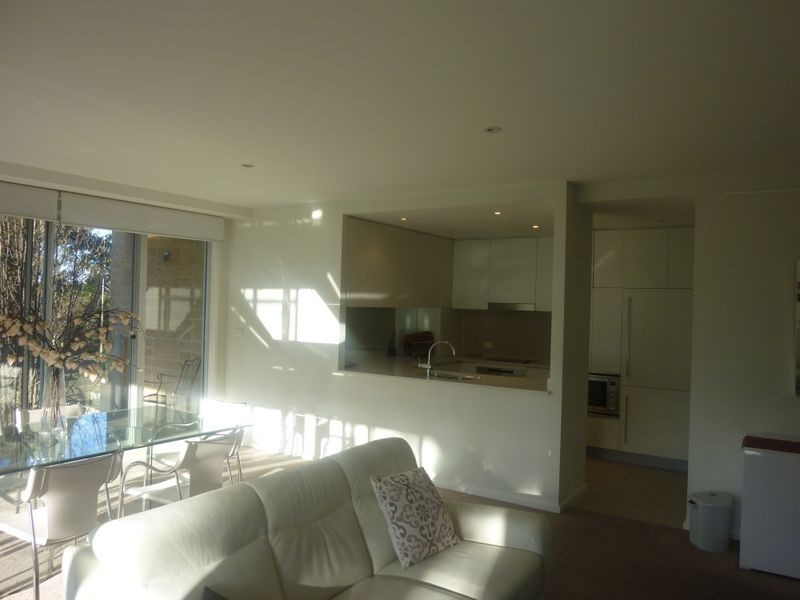 3/32 Canberra Ave, Forrest ACT 2603