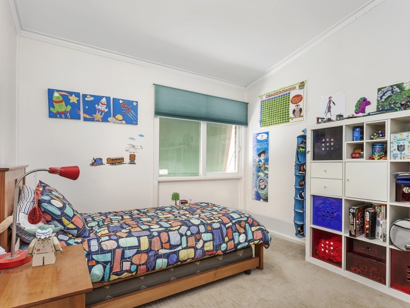98 Walker Crescent, Narrabundah ACT 2604