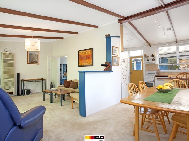 104 Captain Cook Crescent, Narrabundah ACT 2604