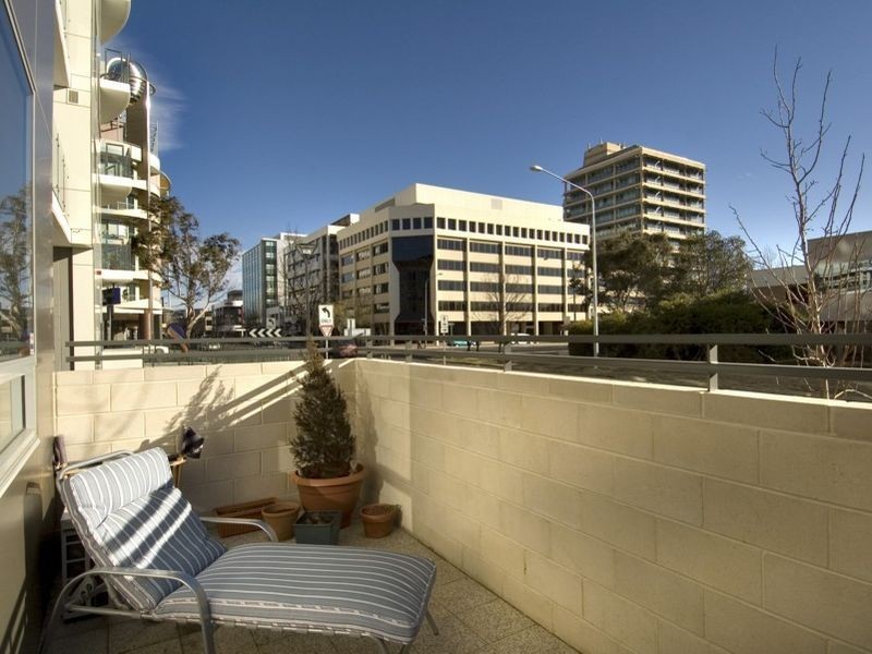 1/18 Moore Street, Turner ACT 2612