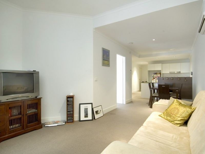 1/18 Moore Street, Turner ACT 2612