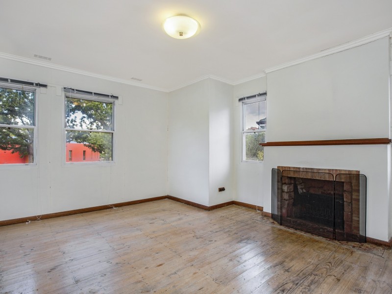 26 Arunta Street, Narrabundah ACT 2604